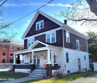 1210 West St, Honesdale, PA 18431