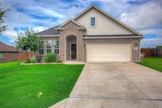 416 Mesa Dr, Lone Oak, TX 75453