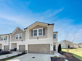 1254 W End Station Dr, Lebanon, TN 37087