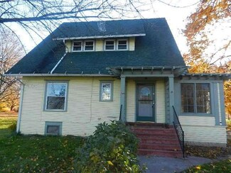 502 N Liberty St, West Unity, OH 43570