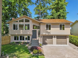 6306 141st St SW, Edmonds, WA 98026