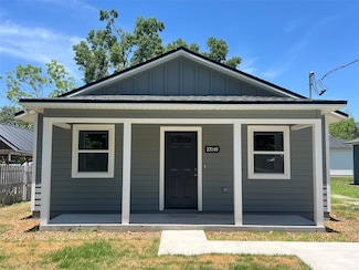 23140 NW 179th Place, High Springs, FL 32643
