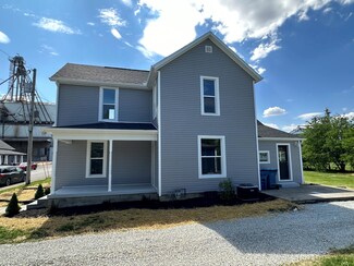 304 W Walnut St, Botkins, OH 45306