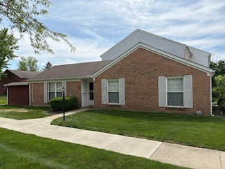 628 Ramblewood Ct, Brookville, OH 45309