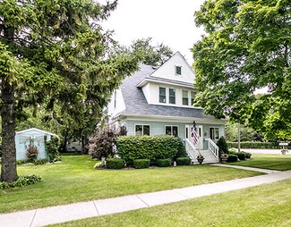 114 N First St, Peotone, IL 60468