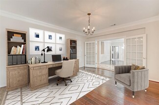 4410 Merriweather St, Sugar Land, TX 77478