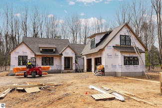 3463 Autumn Leaf Dr, Traverse City, MI 49686
