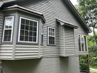 383 Acadia Dr, Ellijay, GA 30540