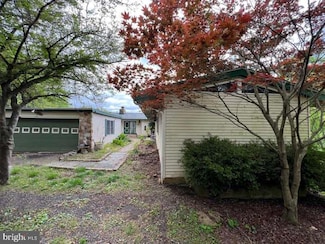 21806 Watson Rd, Leesburg, VA 20175