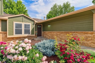 13849 W 66th Dr, Arvada, CO 80004