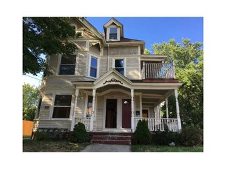 332 Carrington Ave, Woonsocket, RI 02895