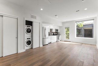 1800 E 4th St Unit 331, Austin, TX 78702