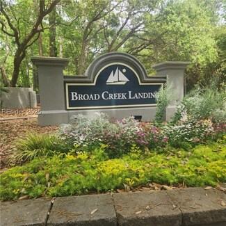 18 Three Mast Ln Unit 18, Hilton Head Island, SC 29928
