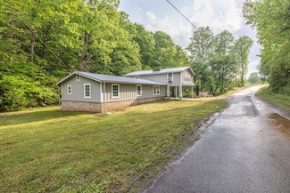 168 Stringer Cochran Rd, Murrayville, GA 30564