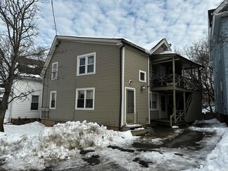 12 Howe St, Lewiston, ME 04240