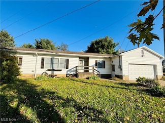 760 Lang Farm Rd, Marietta, OH 45750