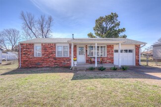 410 W 42nd St, Sand Springs, OK 74063