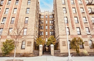 1543 W 1st St Unit E8, Brooklyn, NY 11204