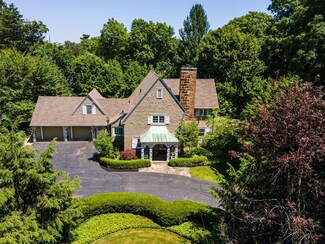 781 Woodland Rd, Mansfield, OH 44906