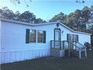 1584 Peachtree Rd, Apalachicola, FL 32320