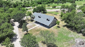 2365 Hackberry Rd, Salado, TX 76534