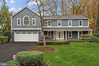 7221 Hyde Rd, Falls Church, VA 22043