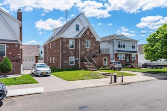 157-27 99th St, Jamaica, NY 11414