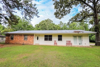 140 Ansley St, Bainbridge, GA 39819