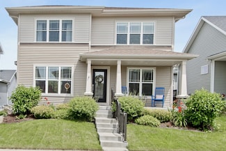 211 Blooming Leaf Way, Madison, WI 53593