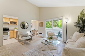 1058 Tekman Dr Unit 58, San Jose, CA 95122