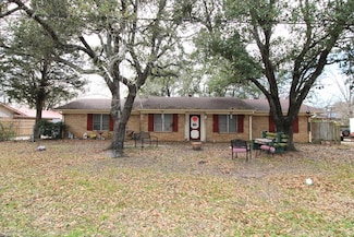 523 Malibu St, Malakoff, TX 75148