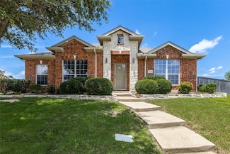 2001 Harvester Dr, Rockwall, TX 75032