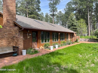 2780 Chickadee Ln, Newcastle, WY 82701