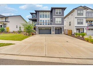 240 E Taylor Dr, Newberg, OR 97132