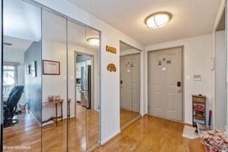 8641 Alpine Dr Unit G, Urbandale, IA 50322