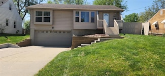 5804 Snyder Ave, Des Moines, IA 50322