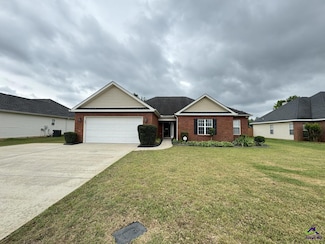 104 Myles Ln, Bonaire, GA 31005