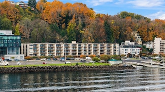 1301 Harbor Ave SW Unit S211, Seattle, WA 98116