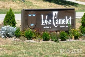 4815 S Lake Camelot Dr, Mapleton, IL 61547