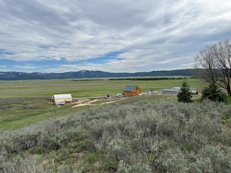 121 Skidoo Place Unit 7, Cascade, ID 83611