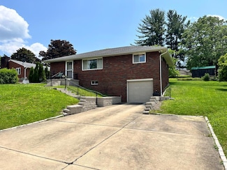 25 Domenica Cir, Clarion, PA 16214
