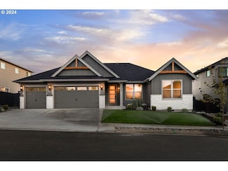 3483 W 3rd St, Washougal, WA 98671