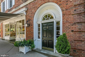 3 Palmer Square W Unit F, Princeton, NJ 08542