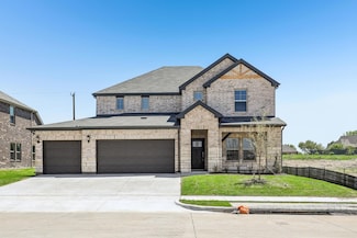 1931 W Westhill Dr, Cleburne, TX 76033