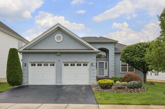 189 Tournament Dr, Monroe, NJ 08831