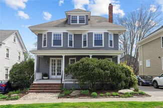 244 Gibbs Ave, Newport, RI 02840