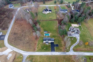 731 Grover Dr, Rutland, VT 05701