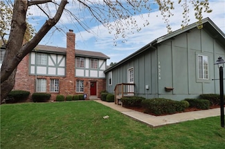 10210 Edelweiss Cir, Shawnee, KS 66203