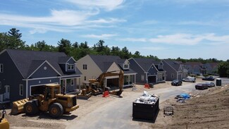 44 Bittersweet Cir Unit 32, Holliston, MA 01746