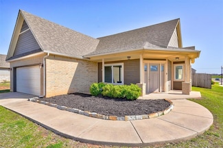 8336 NW 138th Cir, Oklahoma City, OK 73142